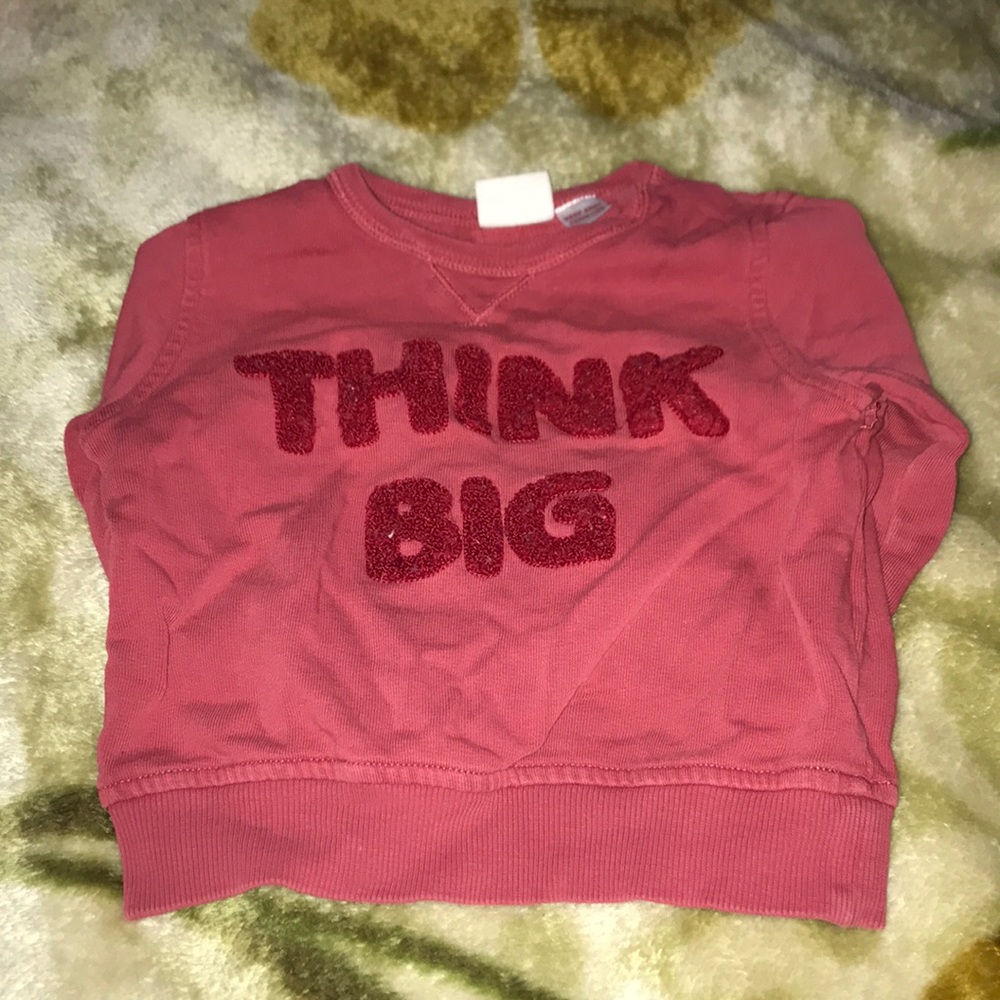 SWEATSHIRT